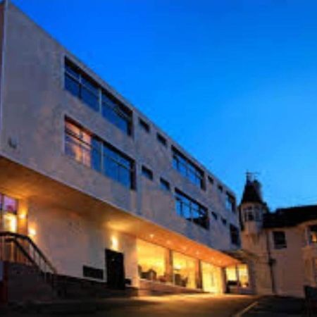 Oyo Clayton Lodge Newcastle-under-Lyme Bagian luar foto