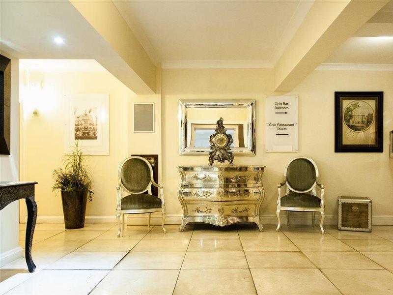 Oyo Clayton Lodge Newcastle-under-Lyme Bagian luar foto